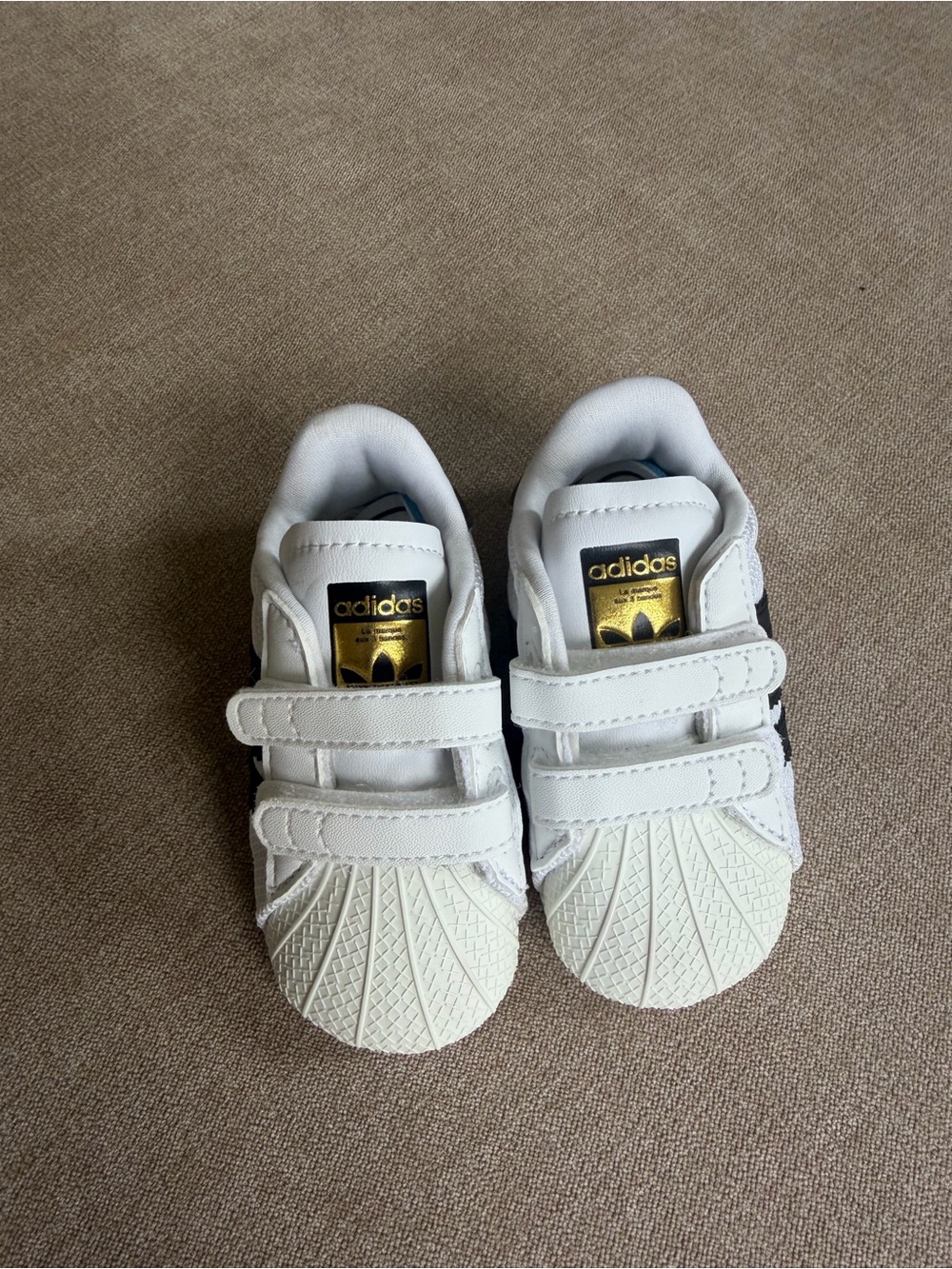 adidas White & Black Baby Superstar Sneakers with Gold Logo USA 2K